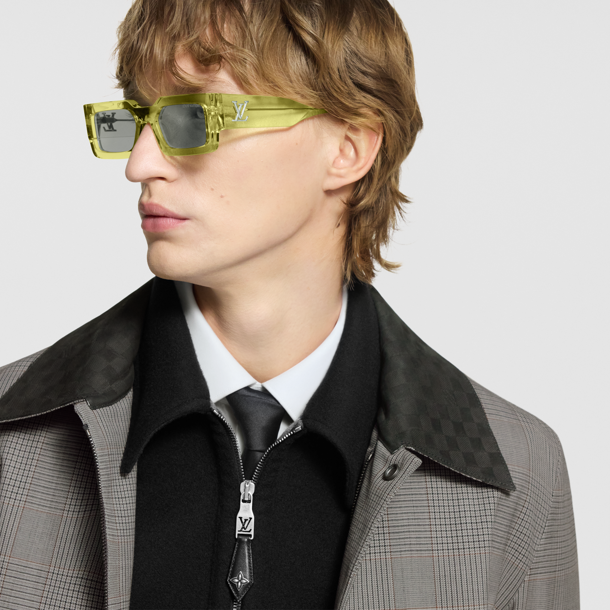 LV Clash Low Square Sunglasses S00 in Men's Accessories Sunglasses collections by Louis Vuitton (Product zoom)
